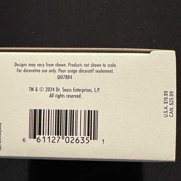 Hallmark Keepsake Dr. Seuss Ornaments in Blue and Red - Picture 6 of 6